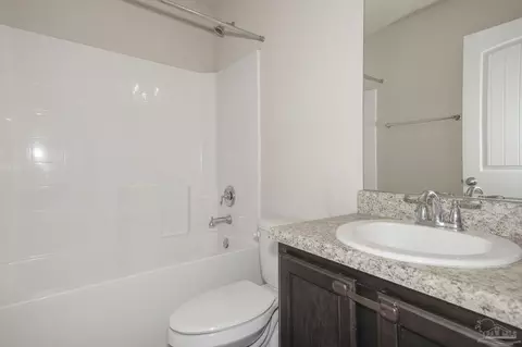 Bath - 5954 Palermo Rd, Pace, FL 32571 photo 2 of 3