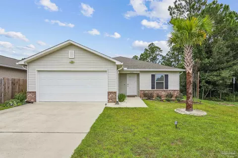 8700 Schooner Ln, Pensacola, FL 32507
