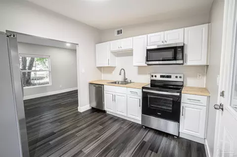 Kitchen - 426 Forrest St, Cantonment, FL 32533 photo 2 of 3