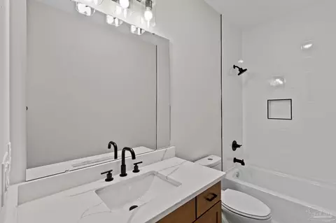 Bath - 5689 Farrel Way, Milton, FL 32583 photo 1 of 6