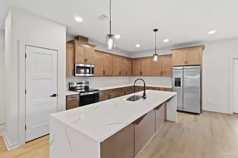 Kitchen - 5689 Farrel Way, Milton, FL 32583 photo 1 of 6