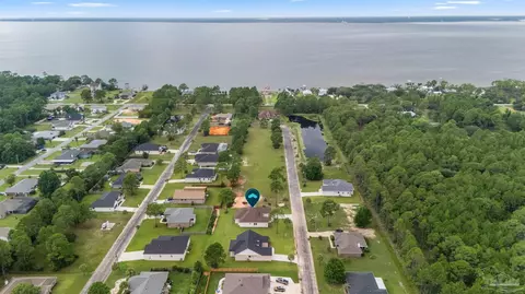 5681 Farrel Way, Milton, FL 32583 photo 2