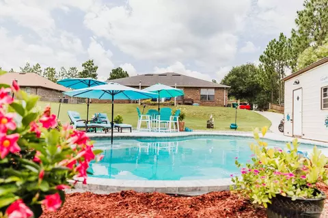 6417 Welannee Blvd, Laurel Hill, FL 32567