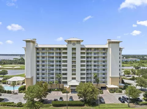645 Lost Key Dr #204, Pensacola, FL 32507