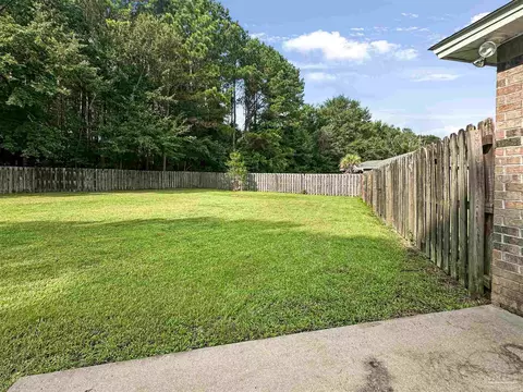 Exterior - 4888 Makenna Cir, Pace, FL 32571 photo 5 of 7