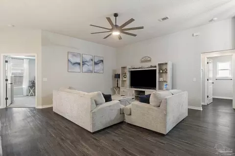4972 Wabash Pine Ct, Pace, FL 32571 photo 7