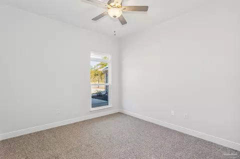Bedroom - 4621 Carl Booker Rd, Milton, FL 32583 photo 5 of 7