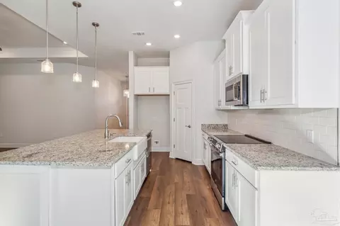 Kitchen - 4621 Carl Booker Rd, Milton, FL 32583 photo 2 of 2