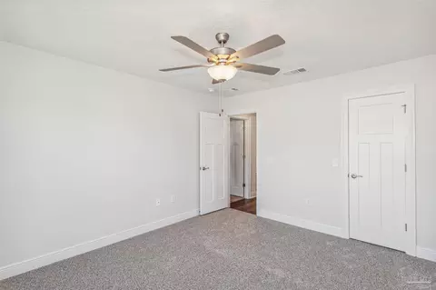 Bedroom - 4621 Carl Booker Rd, Milton, FL 32583 photo 4 of 7