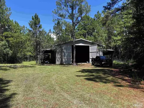 5879 Monterey Dr, Milton, FL 32583