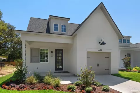 1609 E Yonge St, Pensacola, FL 32503