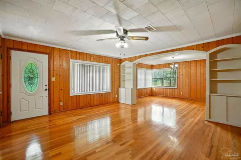 Living - 4627 Spring St, Jay, FL 32565 photo 1 of 6
