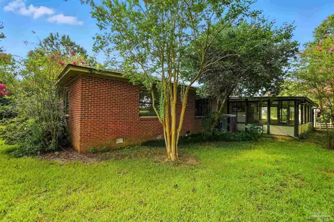Exterior - 4627 Spring St, Jay, FL 32565 photo 8 of 13