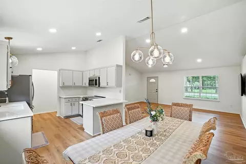 5457 Windham Rd, Milton, FL 32570 photo 13
