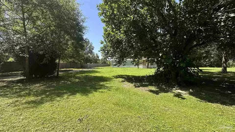 6749 Ellis Rd, Jay, FL 32565 photo 3