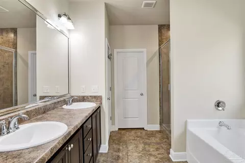 9177 Iron Gate Blvd, Milton, FL 32570 photo 25