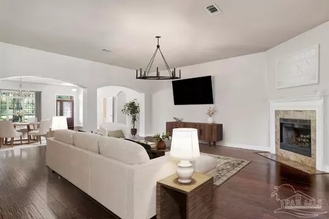 9177 Iron Gate Blvd, Milton, FL 32570 photo 4