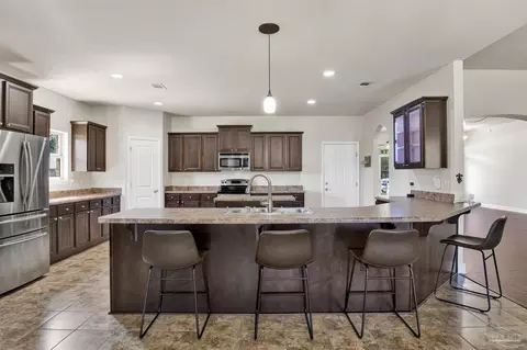 9177 Iron Gate Blvd, Milton, FL 32570 photo 17