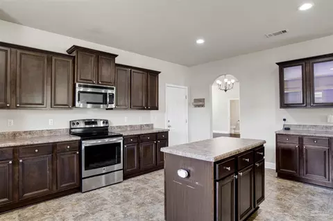 9177 Iron Gate Blvd, Milton, FL 32570 photo 20