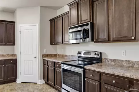 9177 Iron Gate Blvd, Milton, FL 32570 photo 19