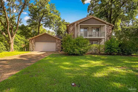 1208 Tamara Dr, Pensacola, FL 32504