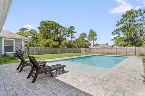 1981 Guseman Rd, Gulf Breeze, FL 32563