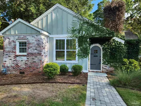2001 E Maxwell St, Pensacola, FL 32503