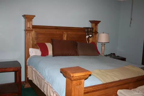 Bedroom - 3471 Riverview Dr, Pace, FL 32571 photo 3 of 6