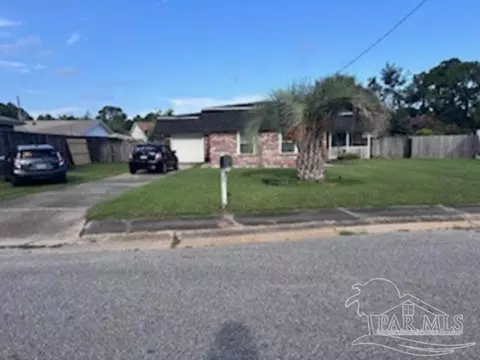 8128 Polara Ct, Pensacola, FL 32506