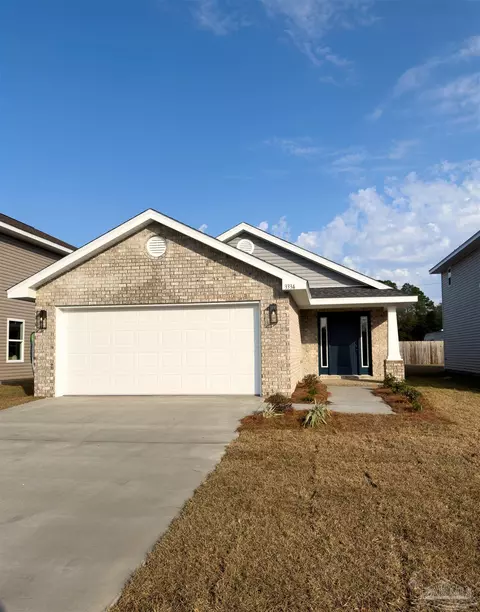 3334 Bliss Ln #11A, Cantonment, FL 32533