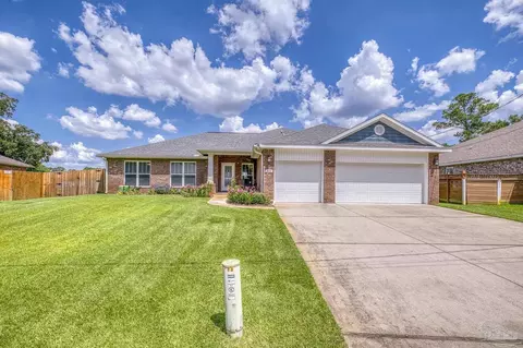 3445 Doddie Ln, Navarre, FL 32566