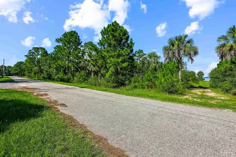 000 Pearson Rd, Milton, FL 32583 photo 8