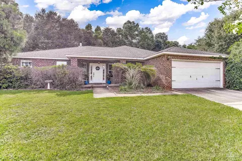 4685 Hilarita Cir, Pace, FL 32571
