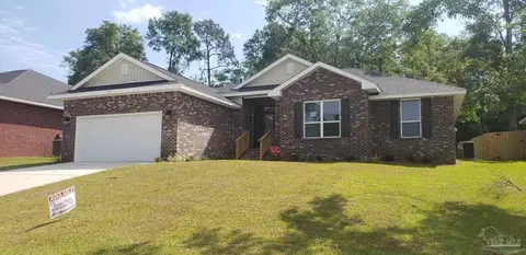 1805 Praline Ln #2-B, Cantonment, FL 32533