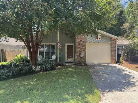 2955 Pickford Pl, Pensacola, FL 32503