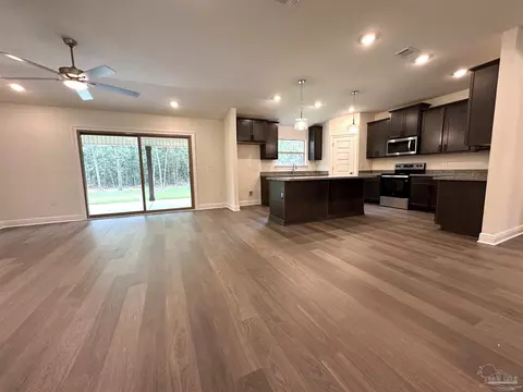 Living - 5225 Barnett Rd, Pace, FL 32571 photo 1 of 2