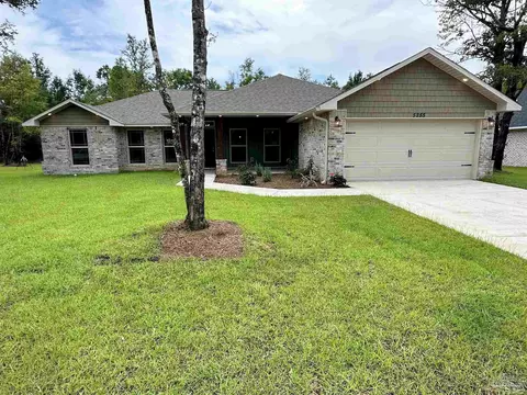 5225 Barnett Rd, Pace, FL 32571