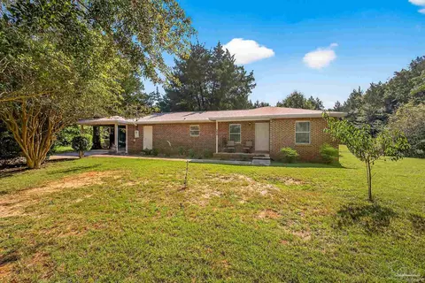 2458 Felix Summerlin Rd, Milton, FL 32570
