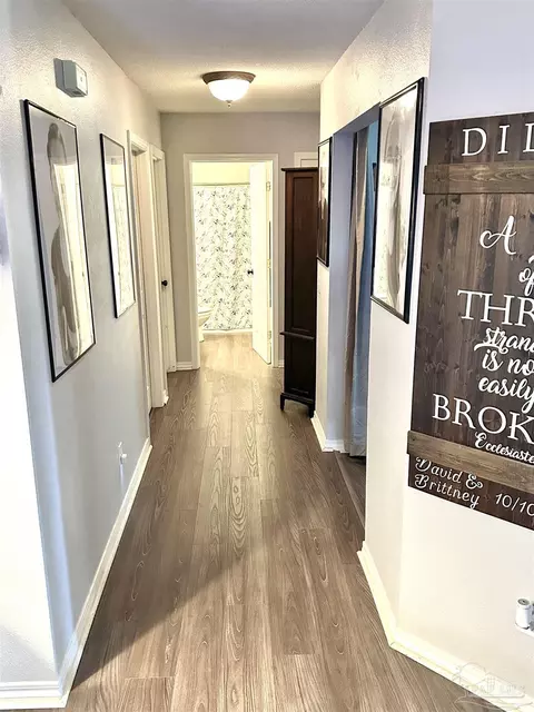 Entry Way - 4983 Spencer Oaks Blvd, Pace, FL 32571 photo 2 of 2