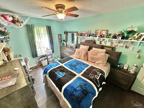 Bedroom - 4983 Spencer Oaks Blvd, Pace, FL 32571 photo 4 of 4