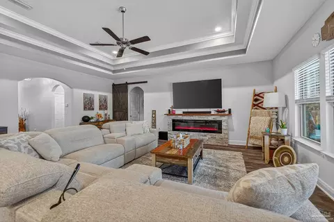 Living - 2731 Elkhorn Dr, Pace, FL 32571 photo 3 of 4