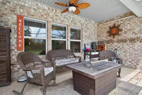 Exterior - 2731 Elkhorn Dr, Pace, FL 32571 photo 6 of 10