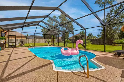 2731 Elkhorn Dr, Pace, FL 32571