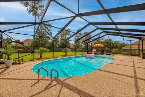 Exterior - 2731 Elkhorn Dr, Pace, FL 32571 photo 8 of 10