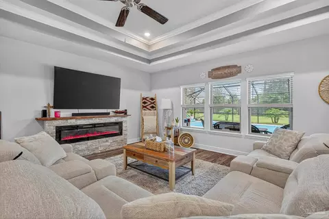 Living - 2731 Elkhorn Dr, Pace, FL 32571 photo 4 of 4