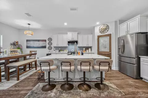 Kitchen - 2731 Elkhorn Dr, Pace, FL 32571 photo 7 of 7