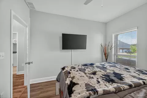 Bedroom - 2731 Elkhorn Dr, Pace, FL 32571 photo 3 of 12