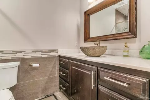 Bath - 9050 Salter Rd, Pace, FL 32571 photo 7 of 7