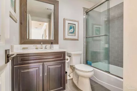 Bath - 9050 Salter Rd, Pace, FL 32571 photo 4 of 7