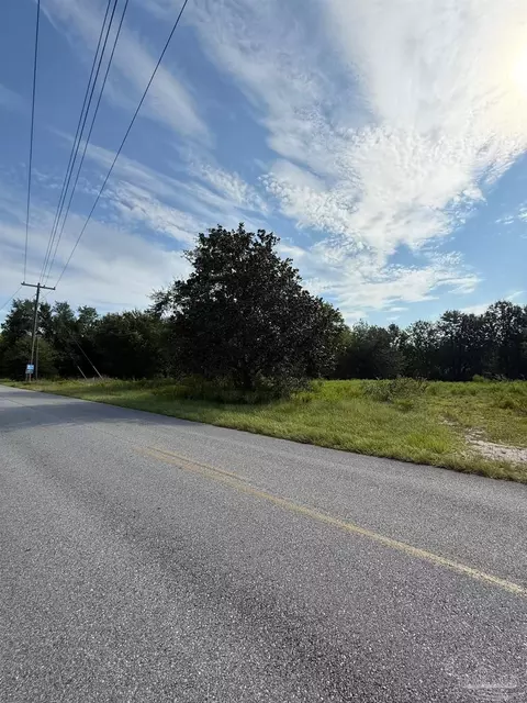 9076 Salter Rd, Pace, FL 32571 photo 5